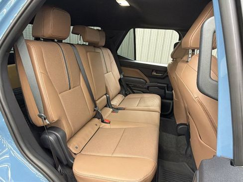 Used 2026 Toyota 4Runner Limited AWD/4WD image 42