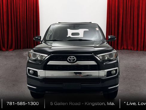 Used 2014 Toyota 4Runner Limited AWD/4WD image 2
