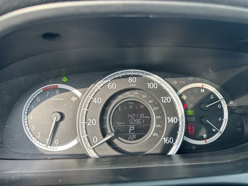 Used 2014 Honda Accord EX-L image 10