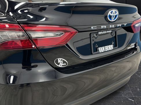 Used 2023 Toyota Camry XLE w/ Cold Weather Package FWD image 37