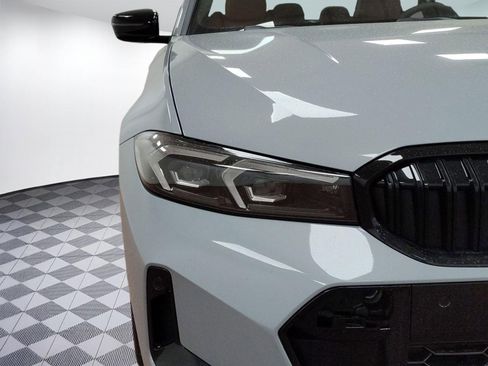 Used 2026 BMW 330i Sedan w/ M Sport Package image 10