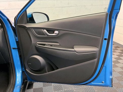 Used 2020 Hyundai Kona Ultimate image 24