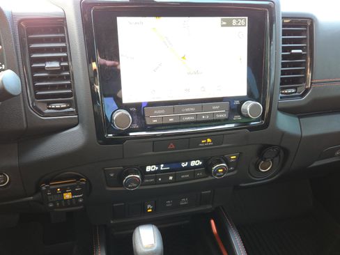 Used 2023 Nissan Frontier Pro-X w/ Technology Package image 18