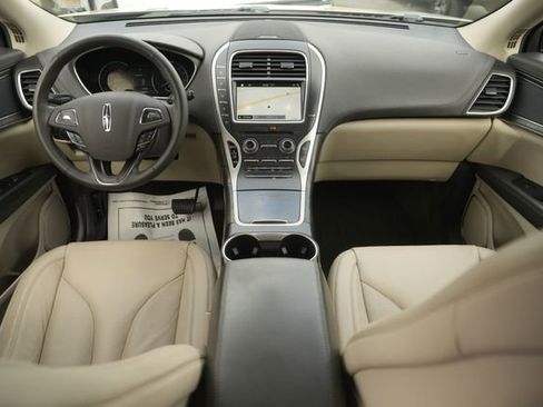 Used 2017 Lincoln MKX Select w/ Select Plus Package image 20