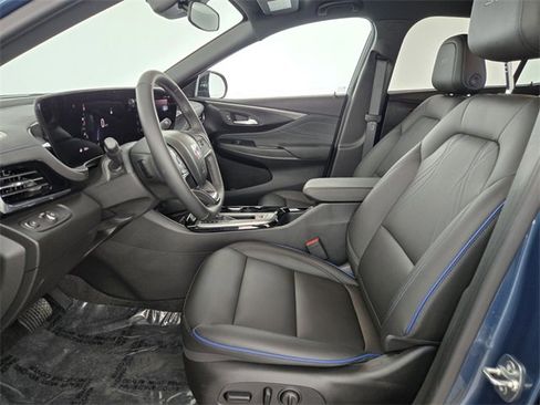 Used 2024 Buick Envista Sport Touring w/ Convenience I Package image 10