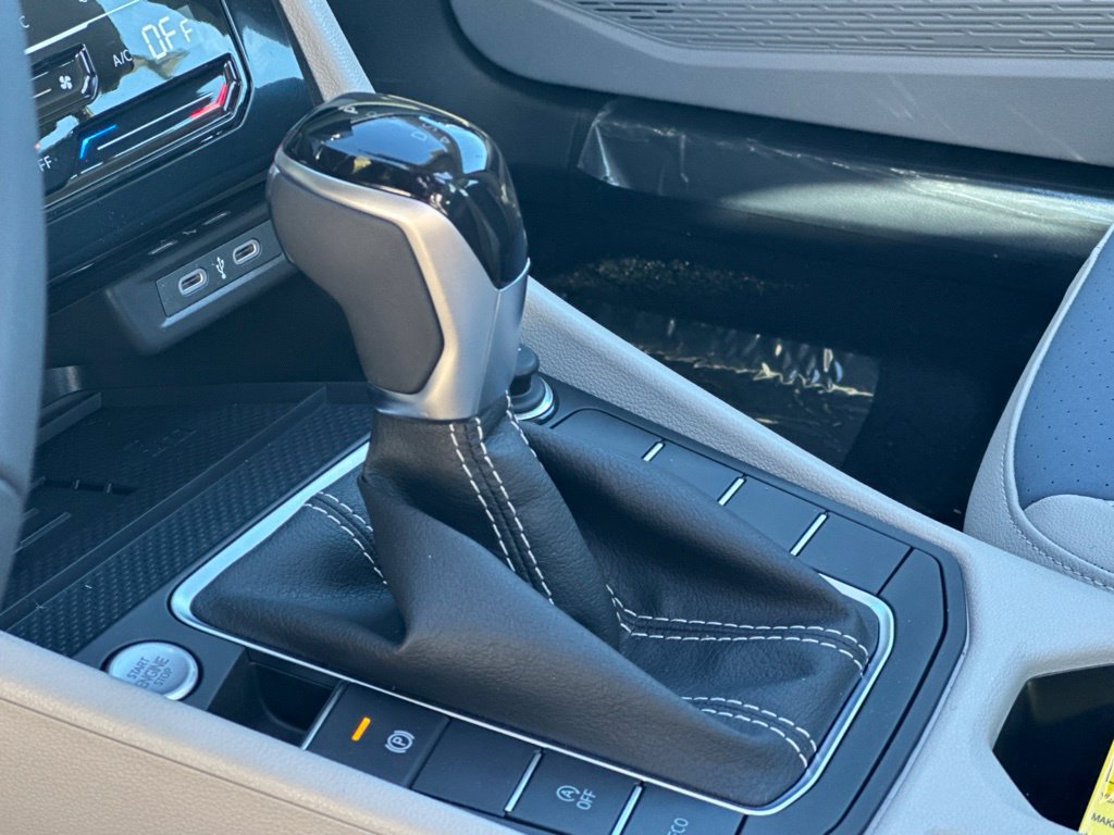 New 2027 Volkswagen Jetta SE FWD image 28