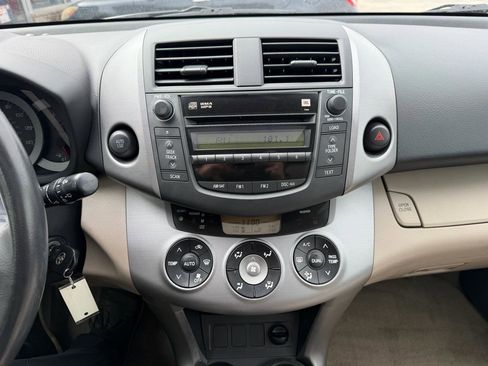 Used 2008 Toyota RAV4 Limited FWD image 31