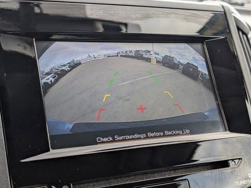 Used 2021 Subaru Crosstrek 2.0i Premium w/ Moonroof Package image 24