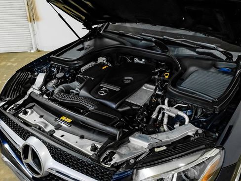 Used 2017 Mercedes-Benz GLC 300 4MATIC Coupe w/ Premium 2 Package image 43