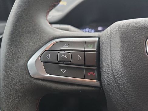Used 2024 Jeep Compass Trailhawk AWD/4WD image 35
