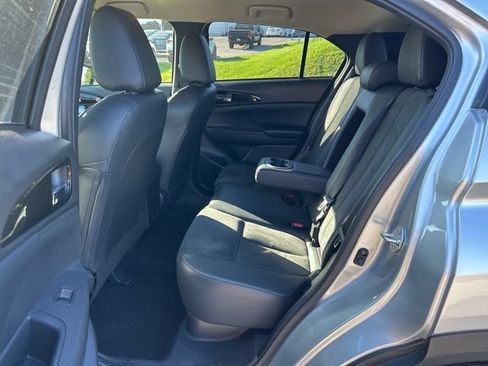 Used 2024 Mitsubishi Eclipse Cross SE AWD/4WD image 6