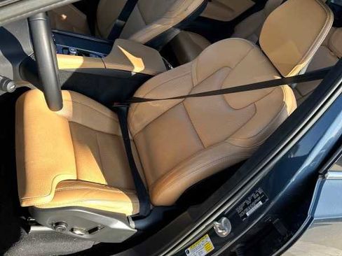 Certified 2023 Volvo XC90 T8 Ultimate w/ Lounge Package image 3