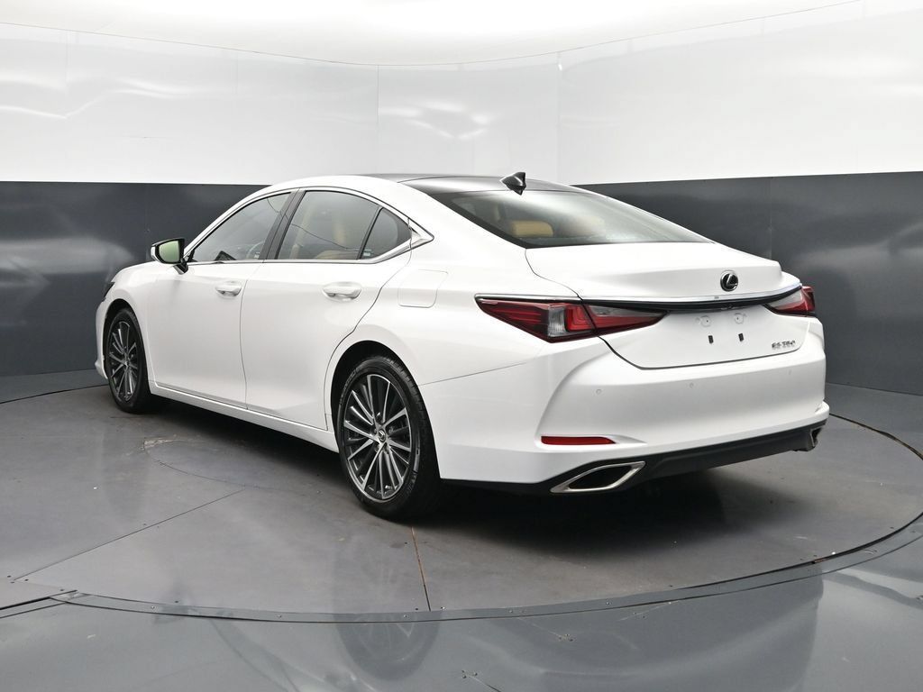 Certified 2024 Lexus ES 350 w/ Premium Package FWD image 5
