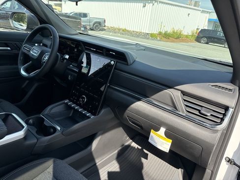 New 2026 GMC Terrain Elevation w/ LPO, Floor Liner Package image 62