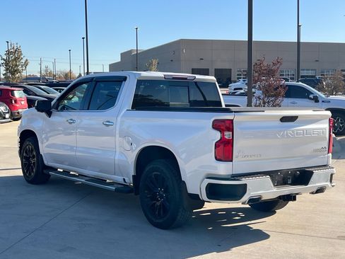 Used 2019 Chevrolet Silverado 1500 High Country w/ Z71 Off-Road Package image 10