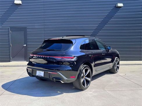 New 2025 Porsche Macan AWD/4WD image 7
