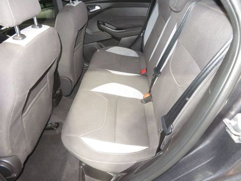 Used 2016 Ford Focus ST FWD image 22