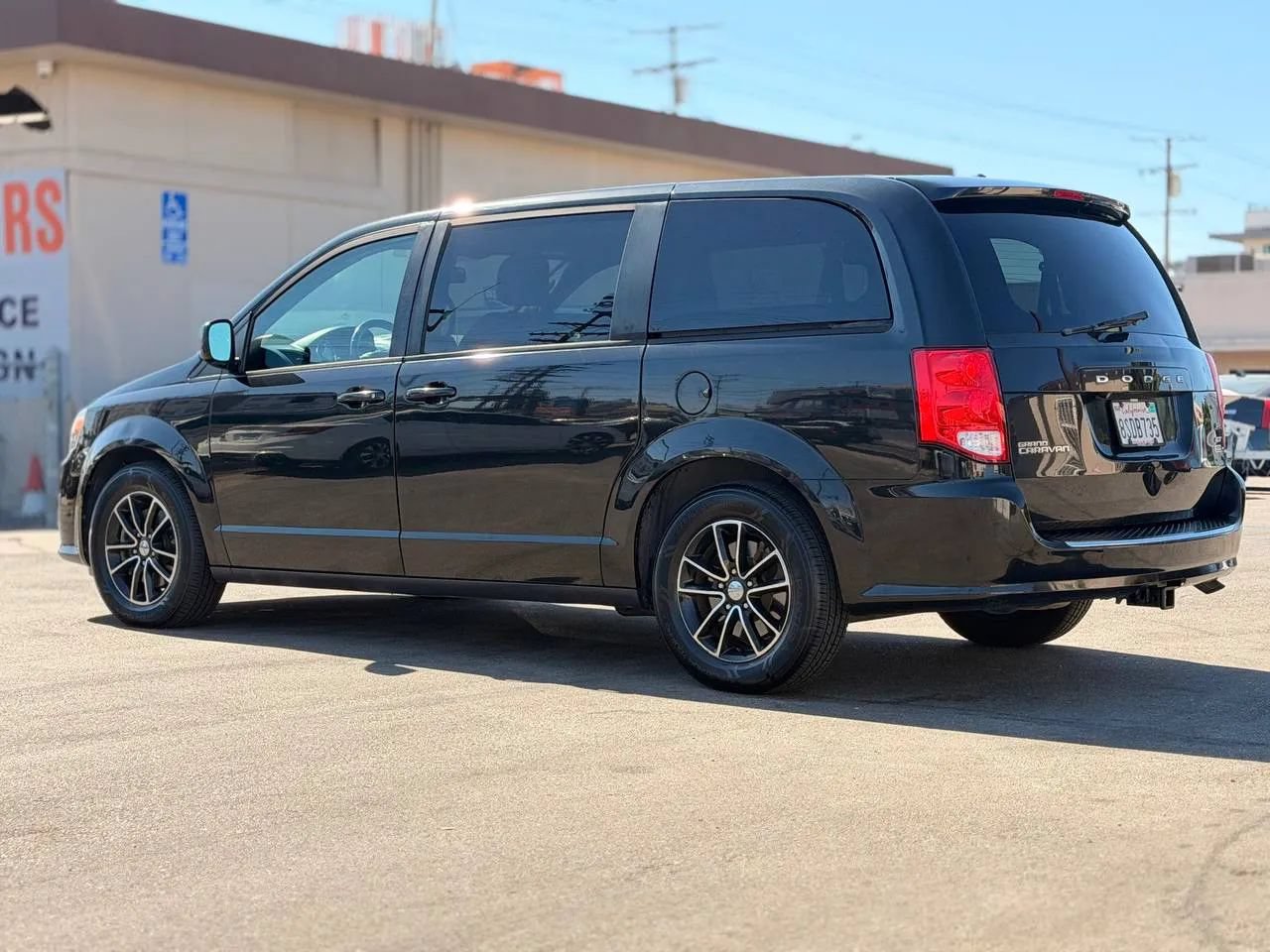 Used 2018 Dodge Grand Caravan GT FWD image 11