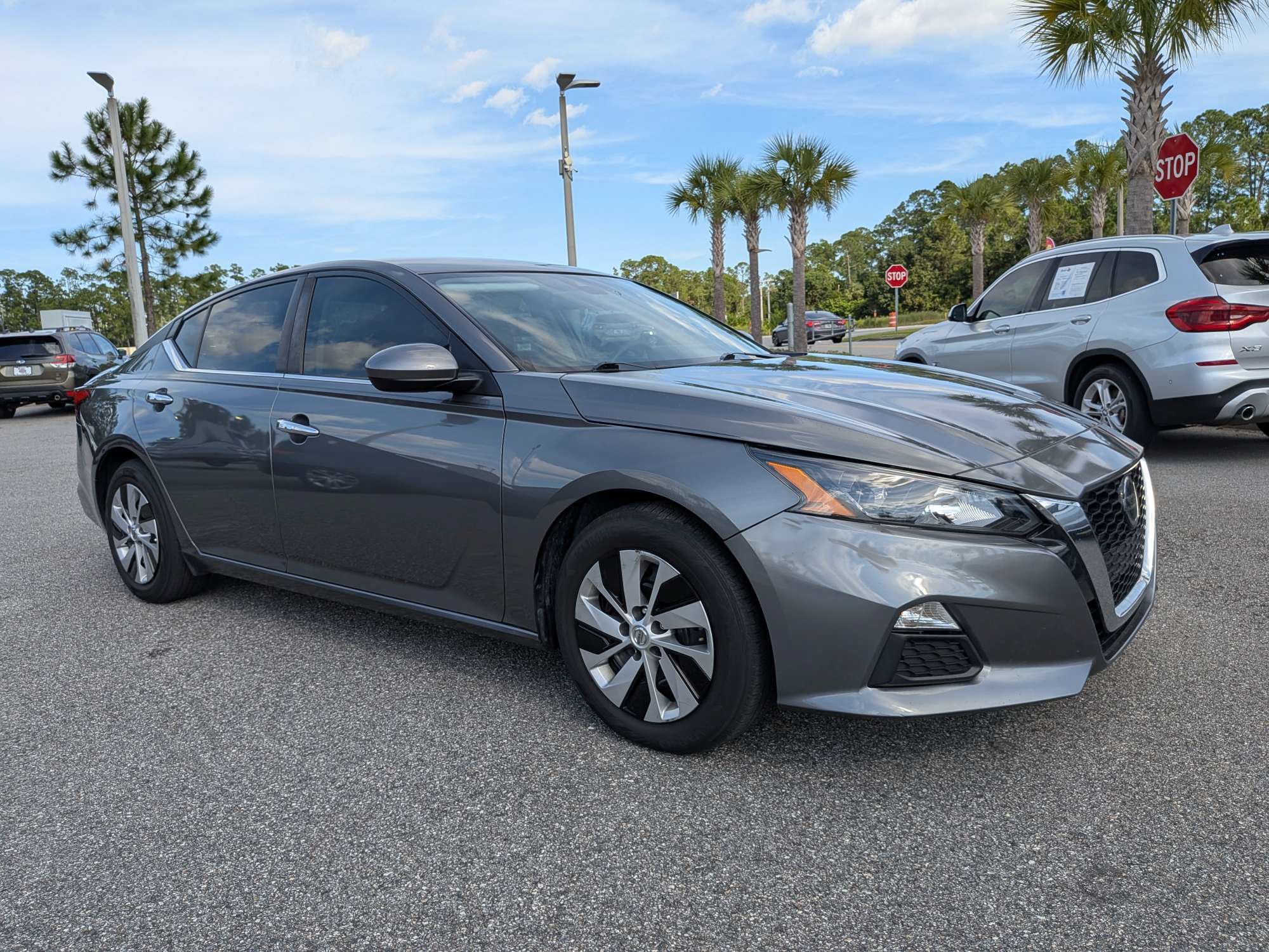 Used 2022 Nissan Altima 2.5 S FWD image 2