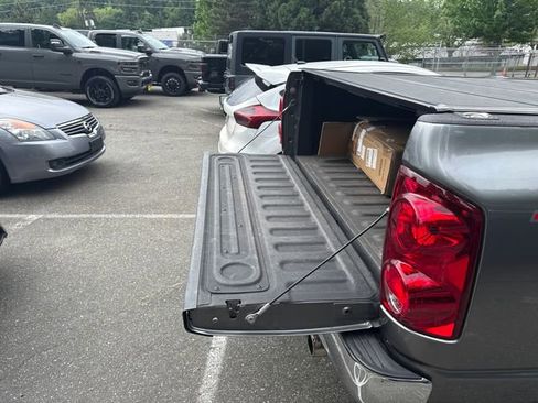 Used 2007 Dodge Ram 1500 Truck SLT w/ TRX4 Group AWD/4WD image 10