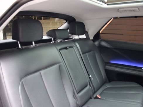 Used 2023 Hyundai Ioniq 5 Limited image 36