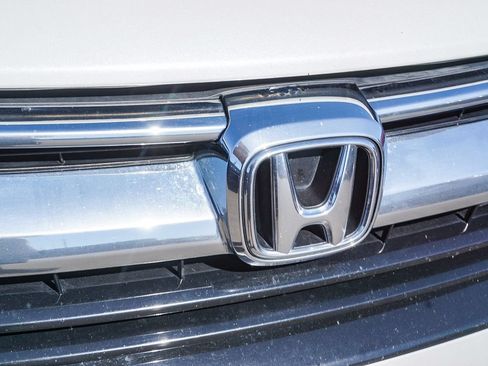 Used 2019 Honda CR-V LX image 11