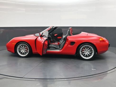 Used 1999 Porsche Boxster RWD image 36