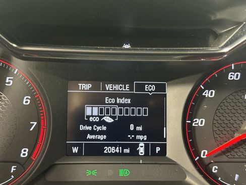 Used 2023 Chevrolet TrailBlazer RS w/ Convenience Package FWD image 24