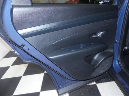 Used 2025 Hyundai Tucson SEL AWD/4WD image 28