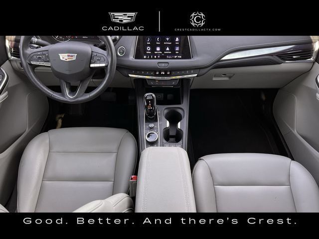 Used 2023 Cadillac XT4 Luxury w/ Cold Weather Package FWD image 12