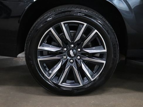 Used 2022 Cadillac Escalade ESV Sport w/ Touring Package image 32