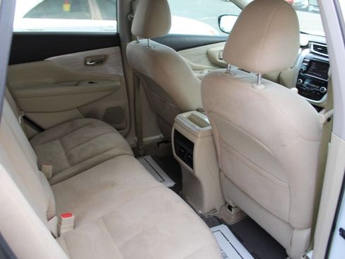 Used 2015 Nissan Murano S FWD image 11