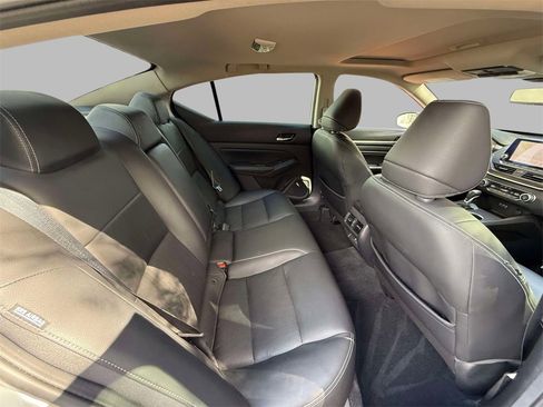 Used 2019 Nissan Altima 2.5 SL image 16