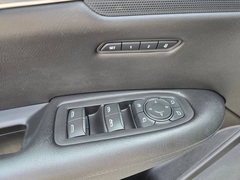 Used 2019 Cadillac XT5 Luxury image 30