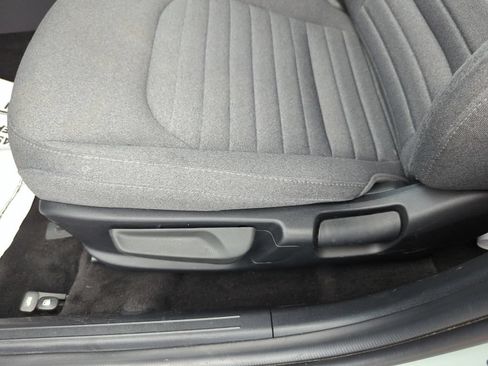 Used 2025 Kia K4 EX FWD image 33