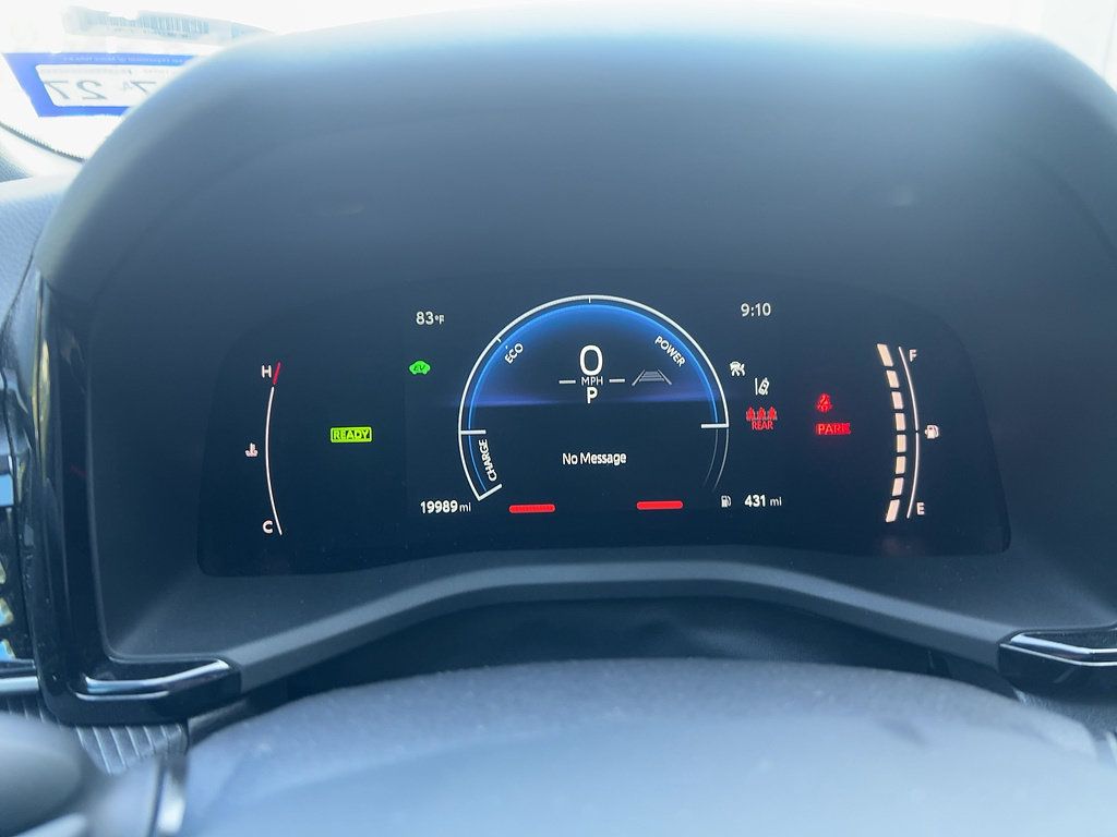 Certified 2025 Toyota Camry SE FWD image 8