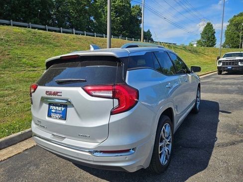 Used 2022 GMC Terrain Denali AWD/4WD image 7