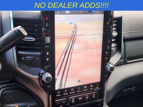 New 2025 RAM 2500 Laramie AWD/4WD image 16