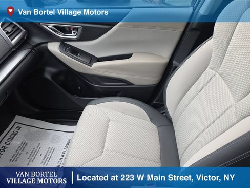 Used 2021 Subaru Forester Premium AWD/4WD image 24