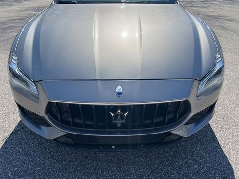 Used 2022 Maserati Quattroporte Modena image 9