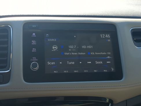 Used 2022 Honda HR-V EX-L image 26