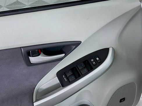 Used 2010 Toyota Prius Three image 15