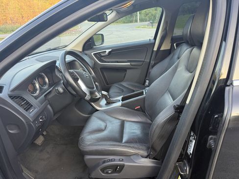 Used 2013 Volvo XC60 3.2 image 8