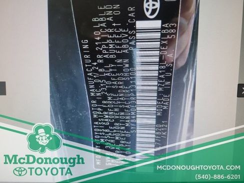 Used 2024 Toyota Corolla LE FWD image 11