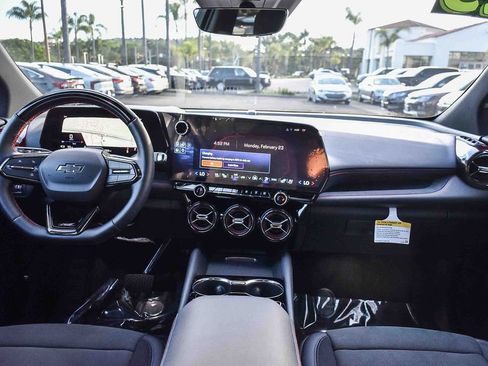 New 2025 Chevrolet Blazer EV RS w/ Super Cruise Package AWD/4WD image 12