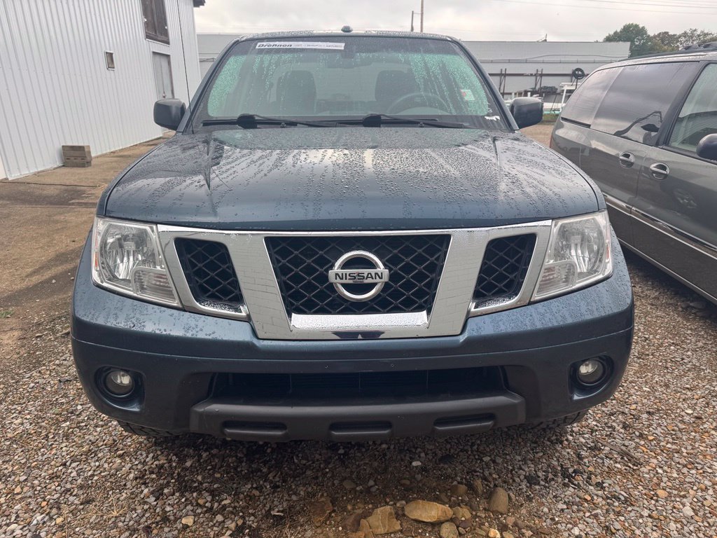 Used 2013 Nissan Frontier SV w/ SV Value Truck Pkg AWD/4WD image 5