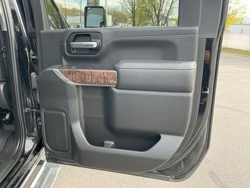 Used 2020 GMC Sierra 3500 Denali AWD/4WD image 18