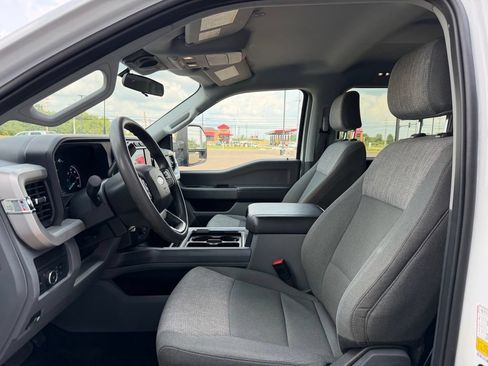 Used 2024 Ford F250 XLT AWD/4WD image 9