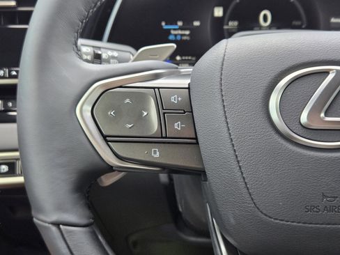 Certified 2026 Lexus RX 450h AWD w/ Convenience Package image 24