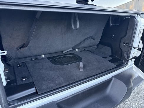 Used 2022 Jeep Wrangler Sport S image 19